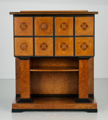 Josef Maria Olbrich, Notenschrank aus einem Musikzimmer, Darmstadt, um 1905 - Kleinode des Jugendstils & Angewandte Kunst des 20. Jahrhunderts