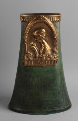 K. Schwarz, a bronze vase with depiction of a window and a female profile, c. 1900 - Jugendstil e arte applicata del XX secolo