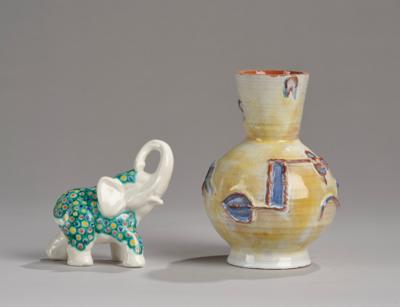 Karl Födinger, Elefant, Gmunden, um 1970/80 sowie eine Vase, Gmunden, um 1932 - Jugendstil e arte applicata del XX secolo