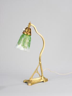 Tischlampe mit böhmischem Lampenschirm, um 1920 - Jugendstil e arte applicata del XX secolo