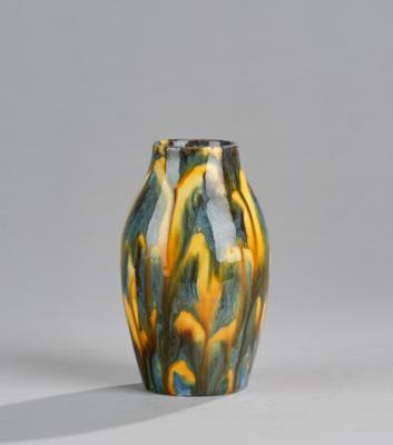 Vase mit farbiger Laufglasur, Wachauer Keramik, um 1930 - Kleinode des Jugendstils & Angewandte Kunst des 20. Jahrhunderts