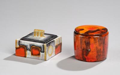 Two Art Déco lidded boxes, Schleiss Keramik, Gmunden, after 1926 - Jugendstil e arte applicata del XX secolo