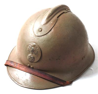 Französischer Stahlhelm, - Historische Waffen, Uniformen, Militaria