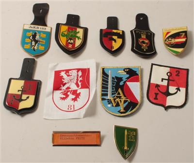 Konvolut von 11 Abzeichen - Armi d'epoca, uniformi e militaria