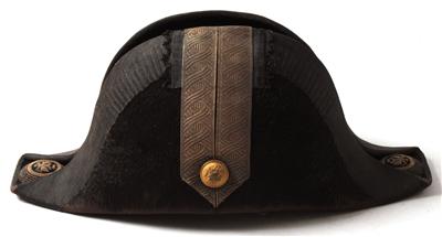 Stulphut - Antique Arms, Uniforms and Militaria