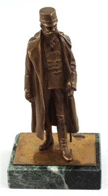 Gelbmetallstatuette des alten Kaisers Franz Joseph I. - Armi d'epoca, uniformi e militaria