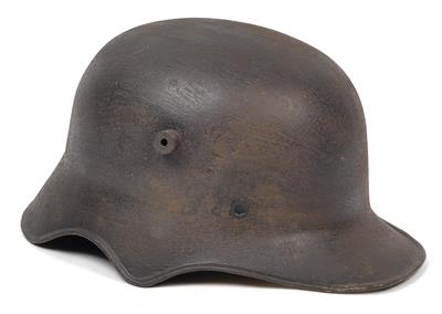 Deutscher Stahlhelm, - Antique Arms, Uniforms and Militaria