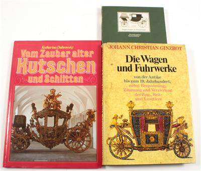 Konvolut von drei Büchern: - Historische Waffen, Uniformen, Militaria