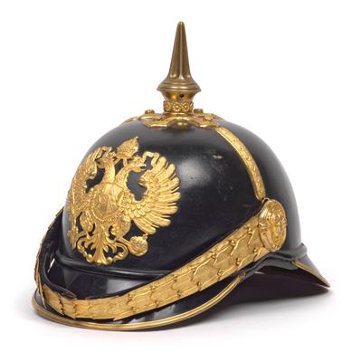 Helm zur Paradeadjustierung für Offiziere der k. k. Gendarmerie - Starožitné zbraně