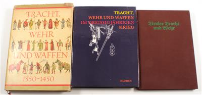 Konvolut von drei Büchern: - Historische Waffen, Uniformen, Militaria