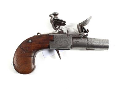 A flintlock-terzerol, - Antique Arms, Uniforms and Militaria