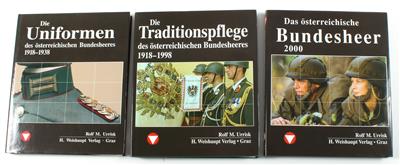 Konvolut 3 Bücher - Historische Waffen, Uniformen, Militaria