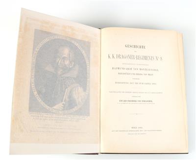 Buch: Geschichte des k. k. Dragonerregiments Nr 8, - Starožitné zbraně