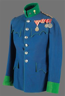 Waffenrock für einen Leutnant der k. k. reitenden Tiroler Landesschützendivision, - Antique Arms, Uniforms and Militaria