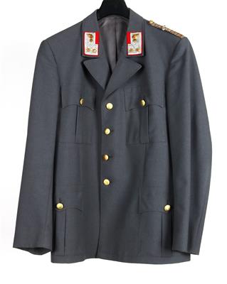 Uniformrock für einen österreichischen Gendarmeriebeamten, - Antique Arms, Uniforms and Militaria