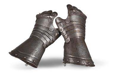 Handschuhpaar zu einer Rüstung, - Armi d'epoca, uniformi e militaria