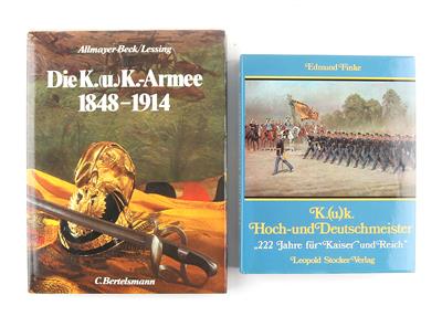 Konvolut von 4 militärischen Büchern: - Armi d'epoca, uniformi e militaria