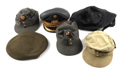 6 Stück Kopfbedeckungen des 2. Österr. Bundesheeres: - Armi d'epoca, uniformi e militaria