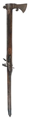 Kombinationswaffe: Beil mit Steinschlosspistole, - Antique Arms, Uniforms and Militaria
