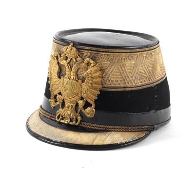 Tschako für Subalternoffiziere (Lt., OLt.) der k. u. k. Infanterie, nach der Adj. V. 1910/11, - Armi d'epoca, uniformi e militaria