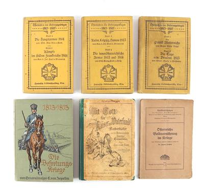 Konvolut von 5 Büchern und 5 Broschuren militärischen Inhalts aus dem NL eines k. u. k. Generalstäblers, - Armi d'epoca, uniformi e militaria