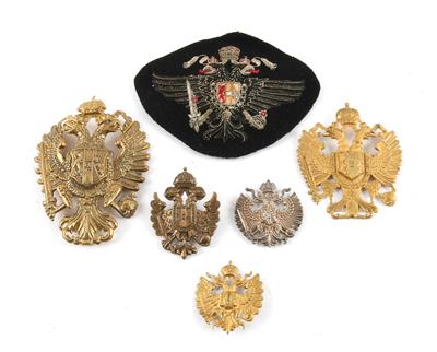 Konvolut von 6 Stück k. u. k. Doppeladler-Abzeichen, - Antique Arms, Uniforms and Militaria