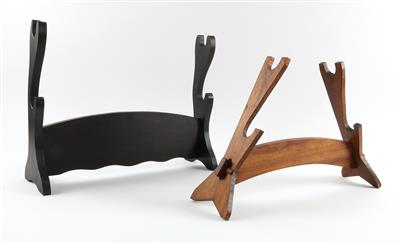 Zwei Schwertständer für Katana und Wakizashi, - Antique Arms, Uniforms and Militaria