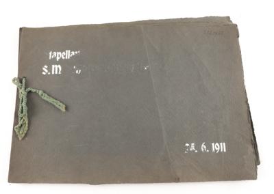 Großformatiges Fotoalbum auf den Stapellauf des k. u. k. Flaggschiffes 'SMS Viribus Unitis' am 24.6.1911, - Historische Waffen, Uniformen & Militaria