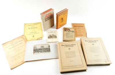 Konvolut von 4 Büchern, 4 Kriegskarten zum Thema 1. Weltkrieg: - Historische Waffen, Uniformen & Militaria