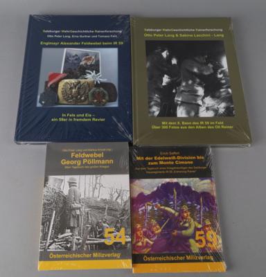 Konvolut von 4 Militärischen Büchern (original verpackt!) - Historische Waffen, Uniformen & Militaria