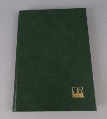 Album mit ca. 300 Verschlussvignetten, Hilfsvereine und Militärpost, - Antique Arms, Uniforms and Militaria