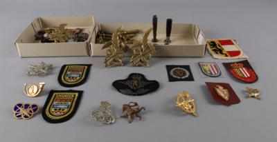 Konvolut von 16 Siegelstempeln bzw. Petschaften, - Historische Waffen, Uniformen und Militaria