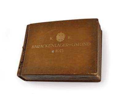 Bedeutendes großformatiges Fotoalbum des k. k. Barackenlagers Gmünd im 1. WK. (um 1915), - Starožitné zbraně