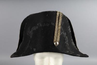 Stulphut im Stile der Hüte für Artillerieoffiziere Anfang 19. Jh., - Armi d'epoca, uniformi e militaria