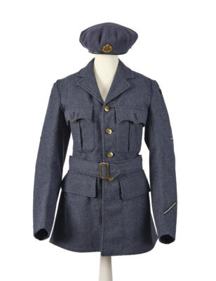 Britische Luftwaffe im 2. Weltkrieg: Unteroffiziers-Uniform, - Armi d'epoca, uniformi e militaria