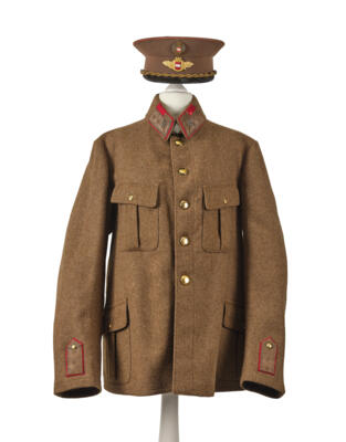 Deutsch-österr. Sicherheitswache: Uniform M1919 für einen leitenden Beamten/Major einer österr. Städtischen Sicherheitswache, - Historische Waffen, Uniformen und Militaria