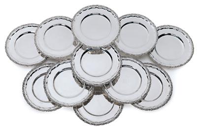 12 place plates from Vienna, - Silver