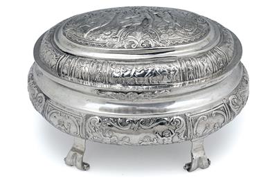 A sugar bowl from Moscow, - St?íbro