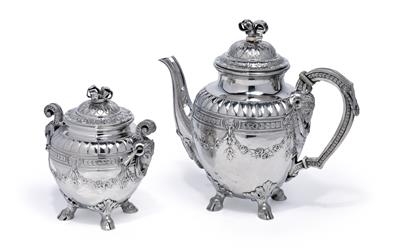 St. Petersburger Teekanne und Zuckerdose, - Silber