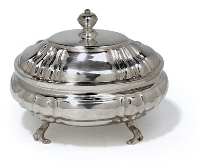 A lidded box from Augsburg, - Stříbro