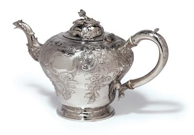 A George I. teapot from London, - Stříbro