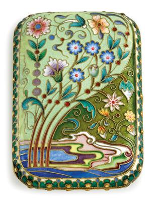 A cloisonné lidded box from Moscow, - Silver