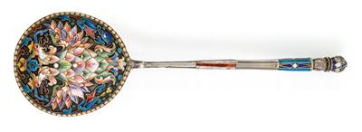 A cloisonné spoon from Moscow, - Argenti