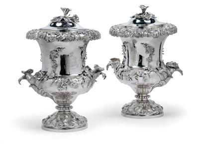 A pair of wine coolers with lid, from London, - Silver