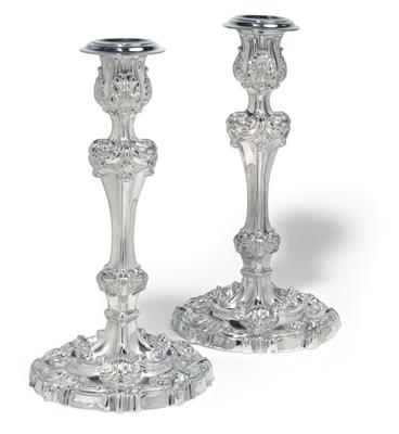 A pair of candlesticks from Vienna, - Argenti