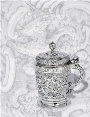 A lidded cup from Moscow, - Argenti