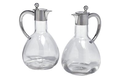A pair of wine jugs from Germany, - Argenti
