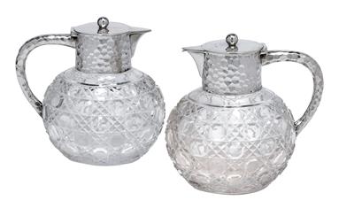 A pair of wine jugs from Germany - Argenti