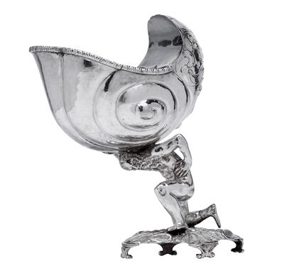 A Historism Period nautilus goblet, - Silver