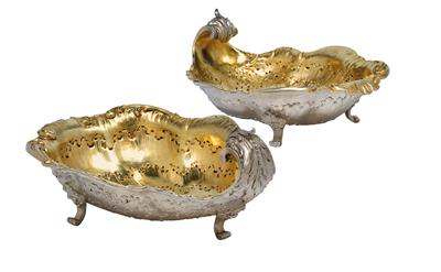 A pair of Historism Period shell-bowls, - Stříbro